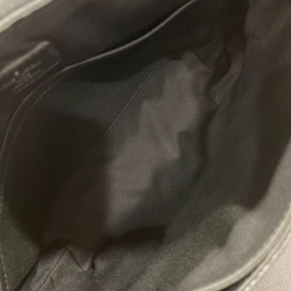 Louis Vuitton District PM Damier Graphite Messenger Bag (144716) - Picture 8 of 16